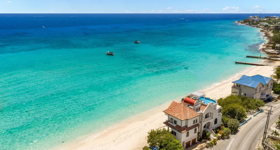 Luxury Villa Beach Front Caribbean Sea views, 5 bedrooms in Seven Mile Beach for sale For Super Rich Luxury Villa Beach Front Caribbean Sea views, 5 bedrooms in Seven Mile Beach for sale For Super Rich
