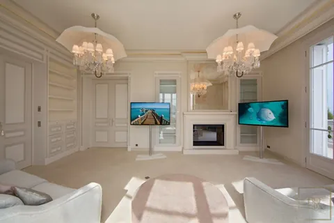 Belle Epoque Villa Panoramic View hammam, sauna & home cinema, 6 bedrooms in Cap D'ail - French Riviera buy for sale For Super Rich
