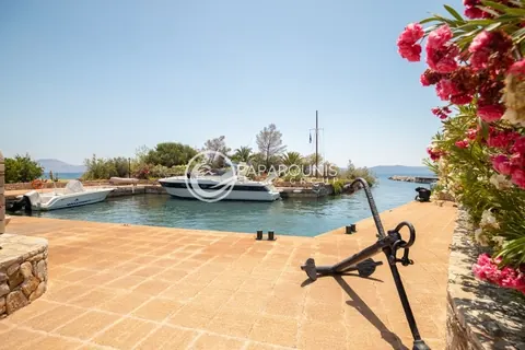 Luxury Villa Beach Front  sea view to the Saronic Islands, 6 bedrooms in Ermioni available for sale For Super Rich