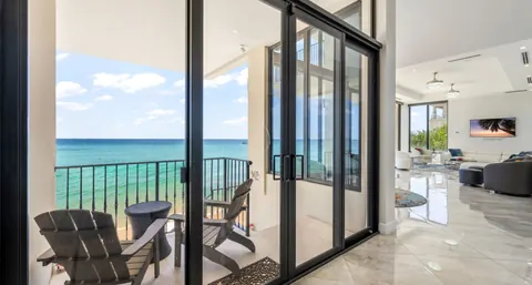 Luxury Villa Beach Front Caribbean Sea views, 5 bedrooms in Seven Mile Beach Classified ads for sale For Super Rich Luxury Villa Beach Front Caribbean Sea views, 5 bedrooms in Seven Mile Beach Classified ads for sale For Super Rich