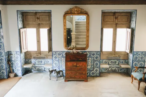 Century House Palace 18th Historic Gem, 7 bedrooms in Lisbon value for sale For Super Rich