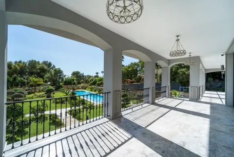Elegant Villa Sierra Blanca Turkish bath, 6 bedrooms in Golden Mile - Marbella deal for sale For Super Rich