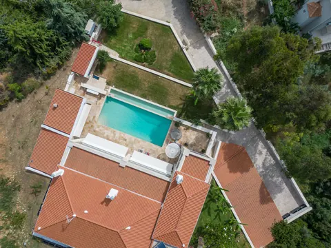 Premium Villa Sea View with a unique view of the Aegean Sea, 5 bedrooms in Halkidiki photo for sale For Super Rich