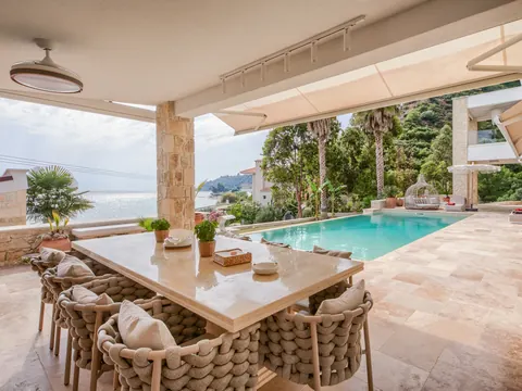 Premium Villa Sea View with a unique view of the Aegean Sea, 5 bedrooms in Halkidiki available for sale For Super Rich