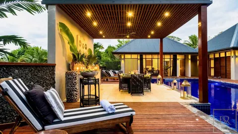Luxury House Beach Front Private Beach, 8 bedrooms in Tahiti buy for sale For Super Rich