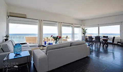 High-end Villa Waterfront two small private beaches, 7 bedrooms in Athens Classified ads for sale For Super Rich
