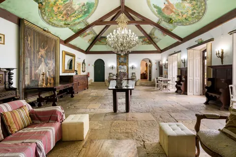 Century Ranch/Farm XV Century Property Chapel, 9 bedrooms in Azeitão - Setubal LBN220186 for sale For Super Rich