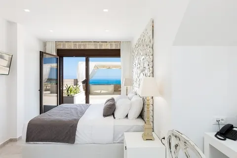 Luxury Villa Beach Front Sea View, 6 bedrooms in Bali Rethymno top for sale For Super Rich