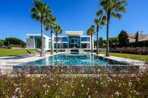 Modern Villa Sea View, 7 bedrooms in Quinta do Lago New for sale For Super Rich