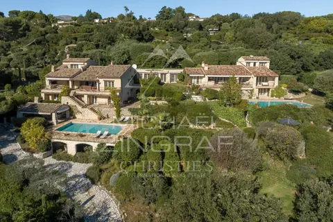Architectural Villa Spectacular sea views Esterel and Cap d'Antibes 2 Swimming pools, 9 bedrooms in Saint Paul de Vence