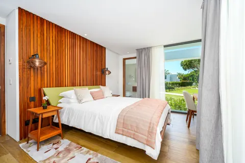 Modern Villa Sea View, 7 bedrooms in Quinta do Lago value for sale For Super Rich