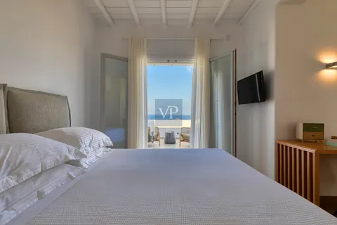 Modern Villa Tranquillo near beaches of Kalafati and Kalo Livadi, 6 bedrooms in Mykonos unique for sale For Super Rich