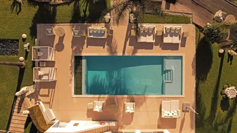 Luxury Villa Sea View Tennis court, 5 bedrooms in Loulé property for sale For Super Rich