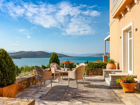 Premium Villa Panoramic View, 3-minute walk from the private beach, 6 bedrooms in Crete search for sale For Super Rich