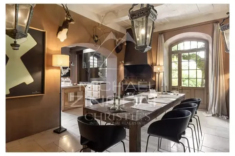 Country Villa One of a kind XVIII th century bastide with pool, 10 bedrooms in Cotignac - French Riviera best for sale For Super Rich