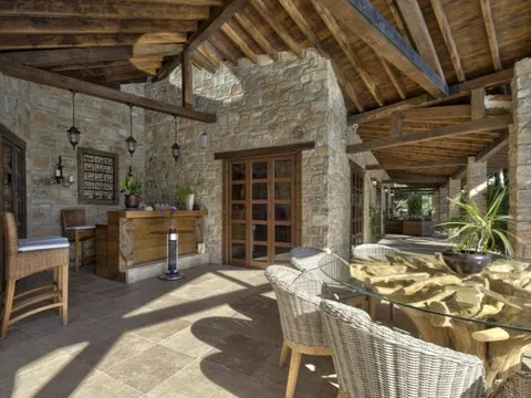 Elegant Villa Mountain View, 7 bedrooms in Zanakia Souni - Limassol Classified ads for sale For Super Rich