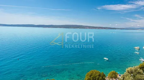 Luxury Hotel Beach Front 1st row to the sea, 60 bedrooms in Selce - Crikvenica