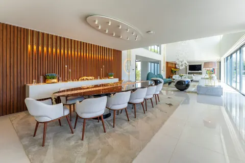 Luxury Villa Sea View, 8 bedrooms in Vilamoura value for sale For Super Rich