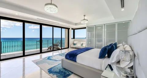 Luxury Villa Beach Front Caribbean Sea views, 5 bedrooms in Seven Mile Beach expensive for sale For Super Rich Luxury Villa Beach Front Caribbean Sea views, 5 bedrooms in Seven Mile Beach expensive for sale For Super Rich