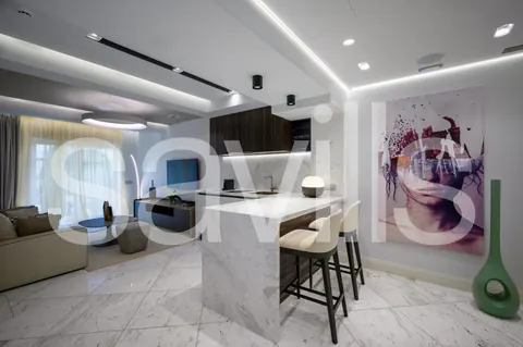 Elegant Villa waterfront property private beach & jacuzzi, 5 bedrooms in Elounda - Crete ads for sale For Super Rich Elegant Villa waterfront property private beach & jacuzzi, 5 bedrooms in Elounda - Crete ads for sale For Super Rich