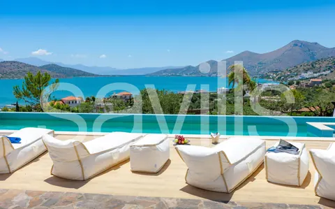 Elegant Villa waterfront property private beach & jacuzzi, 5 bedrooms in Elounda - Crete available for sale For Super Rich Elegant Villa waterfront property private beach & jacuzzi, 5 bedrooms in Elounda - Crete available for sale For Super Rich