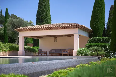 Luxury Villa Panoramic View 10mn to the Croisette, 8 bedrooms in Cannes buy for sale For Super Rich