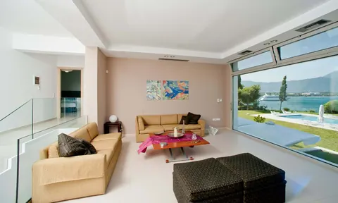 Premium Villa Private beach with direct access Beachfront, 8 bedrooms in Corfu prix for sale For Super Rich