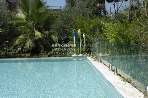 Modern Villa Marina di Pietrasanta Swimming pool, SPA, 6 bedrooms in Pietrasanta best for sale For Super Rich