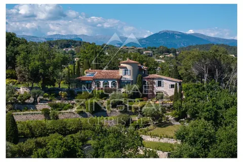 Bastide Villa Built 1920 hillside panoramic view of the sea and the Esterel mountains, 13 bedrooms in Mougins - French Riviera MZIMO2524 for sale For Super Rich