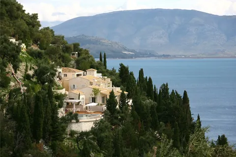 Luxury Villa Il Sole Estate Seafront, 12 bedrooms in Corfu