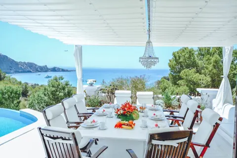 Modern Minimalist Villa Sea View most exclusive Bay on the island, 5 bedrooms in San José - Ibiza ultra luxury for sale For Super Rich