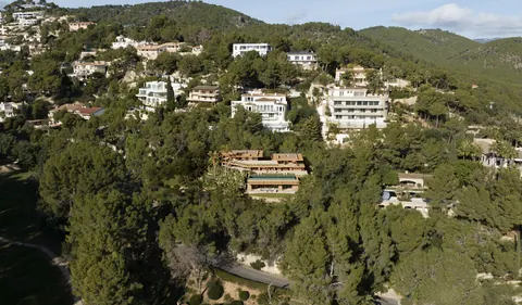 Luxury Villa Sea View, gym, indoor pool, sauna, Turkish bath, 8 bedrooms in Son vida - Mallorca New for sale For Super Rich