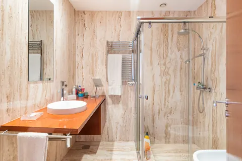 Elegant Villa Panoramic View heated outdoor pool, 5 bedrooms in Porto photos for sale For Super Rich