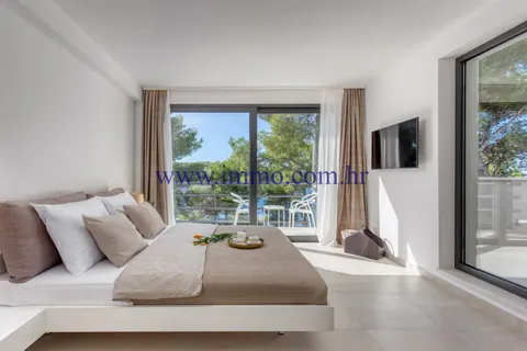 Elegant Villa Seafront gorgeous sea views, 3 bedrooms in Primosten expensive for sale For Super Rich