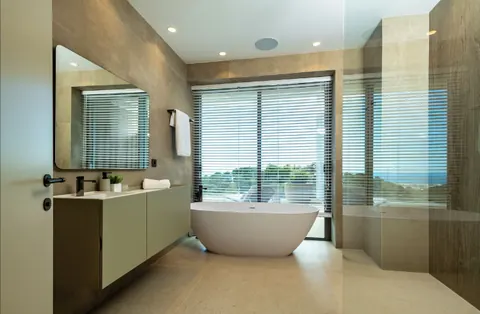 High-end Villa 10 cars Indoor & outdoor pool & sauna, 6 bedrooms in Benahavis - La Zagaleta - Marbella image for sale For Super Rich