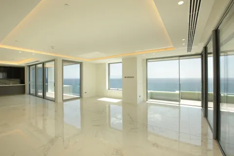Luxury Penthouse Beach Front FIRST LINE of the sea, 4 bedrooms in Limassol photo for sale For Super Rich