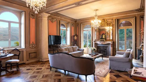 Premium Villa breathtaking views of the Lombard shore Terrace overlooking the lake, 12 bedrooms in Oggebbio property for sale For Super Rich