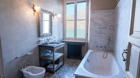 Premium Villa breathtaking views of the Lombard shore Terrace overlooking the lake, 12 bedrooms in Oggebbio deal for sale For Super Rich