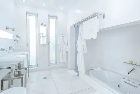 Modern Minimalist Villa 180º panoramic views Nice swimming pool, 8 bedrooms in San José - Ibiza ads for sale For Super Rich