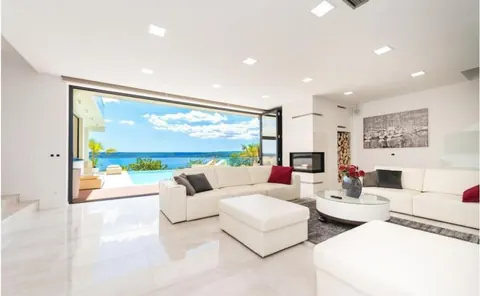 Luxury Villa Beach Front private pontoon for swimming, 5 bedrooms in Rabac search for sale For Super Rich