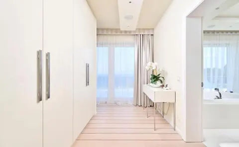 Luxury Villa Waterfront wonderful swimming pool, 4 bedrooms in UMAG luxury for sale For Super Rich