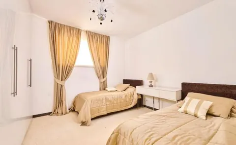 Luxury Villa Waterfront wonderful swimming pool, 4 bedrooms in UMAG photo for sale For Super Rich
