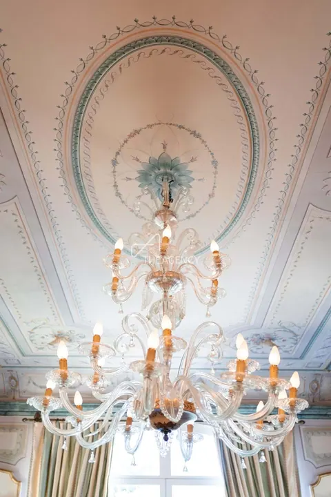 Century House Palace 18th Historic Gem, 7 bedrooms in Lisbon image for sale For Super Rich