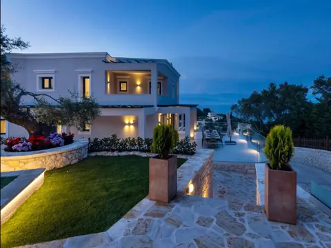 Premium Villa Sea View Mountain View, 4 bedrooms in Corfu available for sale For Super Rich