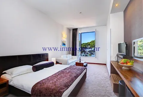 Luxury Hotel Beach Front Panoramic View, several bedrooms in BRAČ ISLAND 875035 for sale For Super Rich