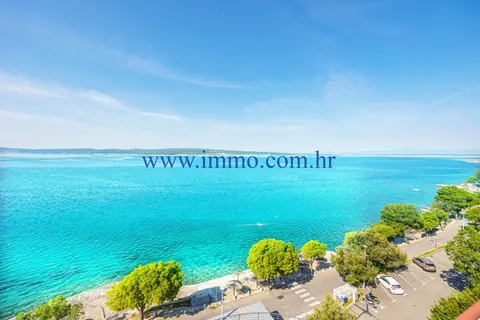 Premium Hotel Beach Front 4* wellness & spa center, heated pool, sauna,gym, 44 rooms + 6 Junior apartments bedrooms in Crikvenica