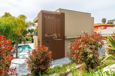 Minimalism Villa Swimming pool, 5 bedrooms in Cascais real estate for sale For Super Rich