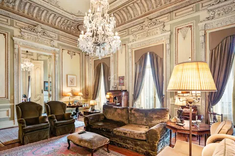 Century Apartment Palácio Mello Historic 1789, 5 bedrooms in Lisbon TAPT01-899_CKH_MM_MLS 663887 for sale For Super Rich