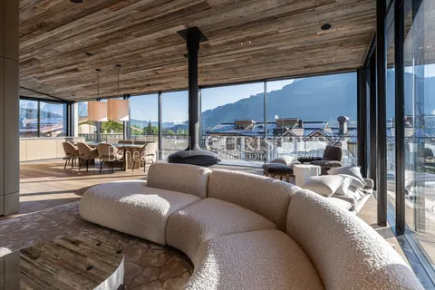Luxury Chalet Panoramic View Mountain View, 4 bedrooms in Kitzbühel