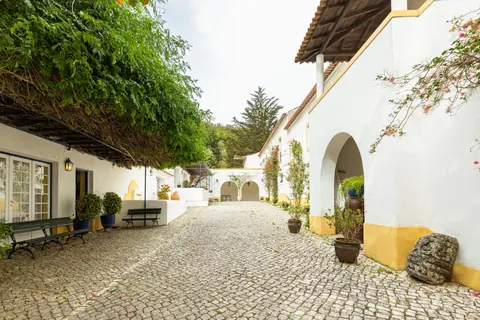 Medieval Ranch/Farm 16th century. Medieval Palace, 10 bedrooms in Belas image for sale For Super Rich